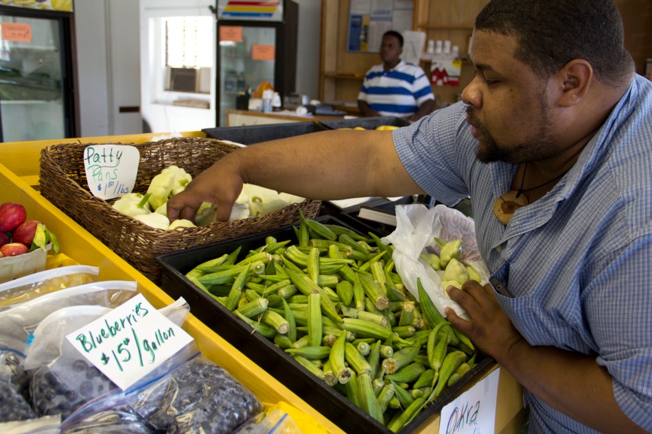 JML Buying Cymlings in Mississippi at an HBCU Sponsored Farmer's Market